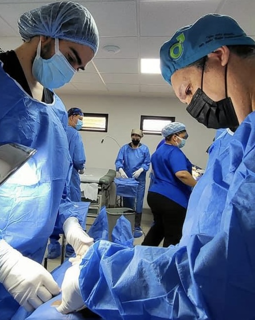 Ofrecen vasectomías sin bisturí gratuitas en todo el estado