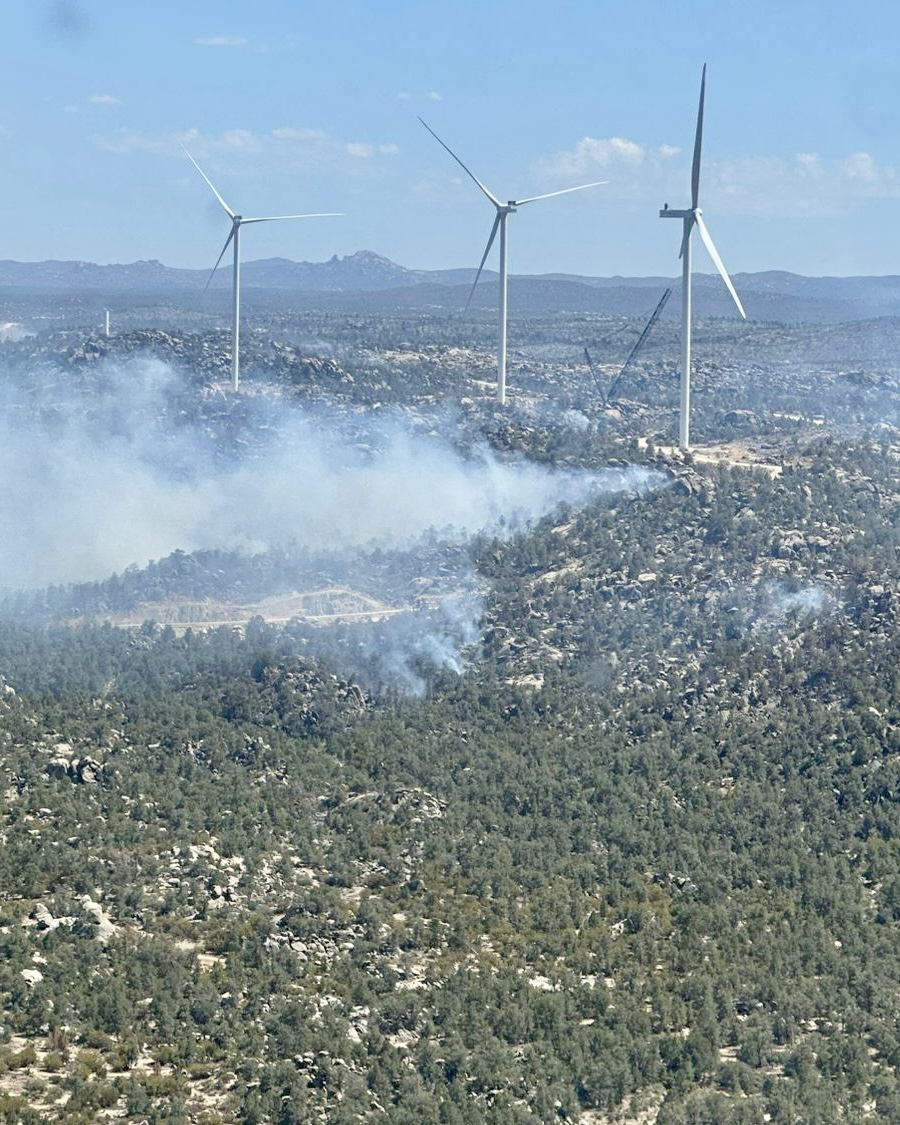 Controlan al 90 % el incendio forestal “Guadalajara 2” en Tecate