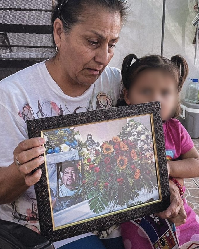Un padre que dio la vida por su hija y su nieta; su esposa alza la voz en exigencia de justicia