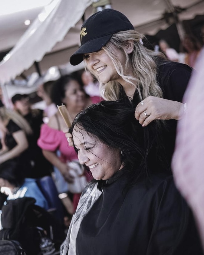 Donación de trenzas es más que cabello; es fuerza, esperanza y compañía en la batalla contra el cáncer