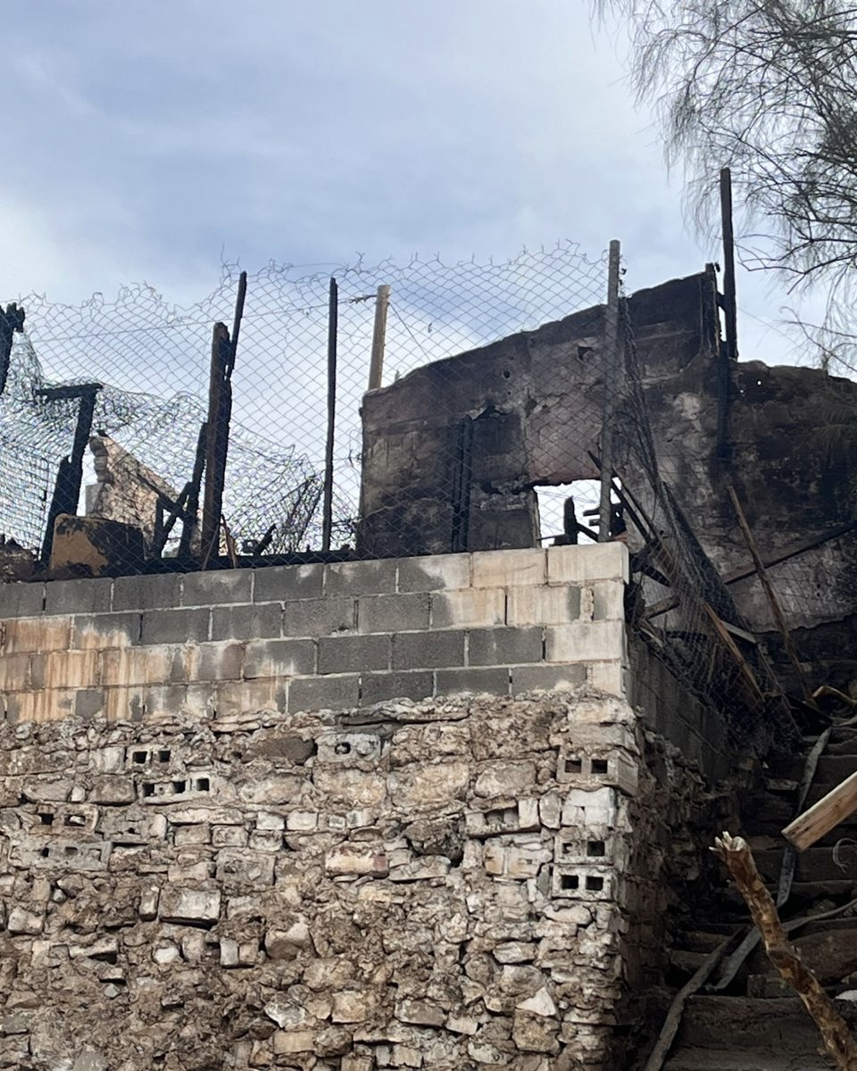 Localizan a dos personas calcinadas en vivienda cercana a estación de policía de Río Nuevo
