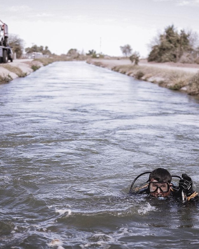 Realizan jornada de búsqueda para localizar a Manuel Lozano rumbo a la carretera Tijuana