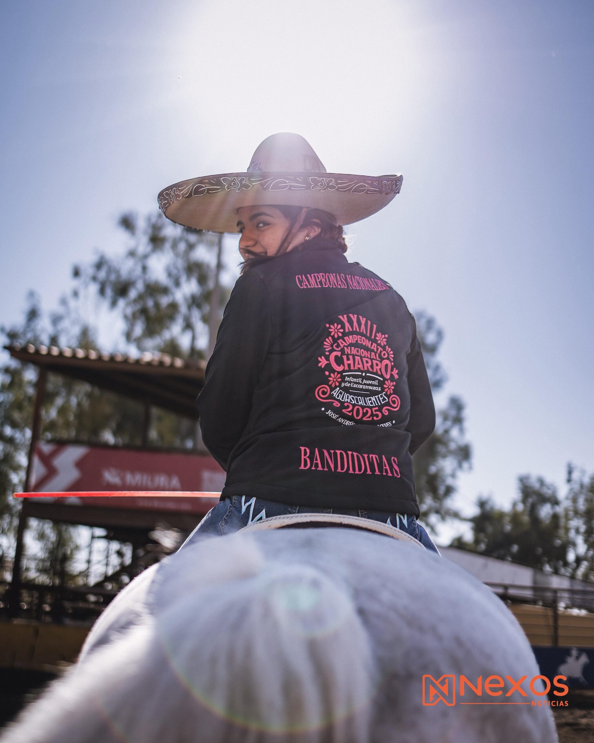 Las “Bandiditas” conquistan el lienzo con técnica, juventud, tradición y pasión ecuestre