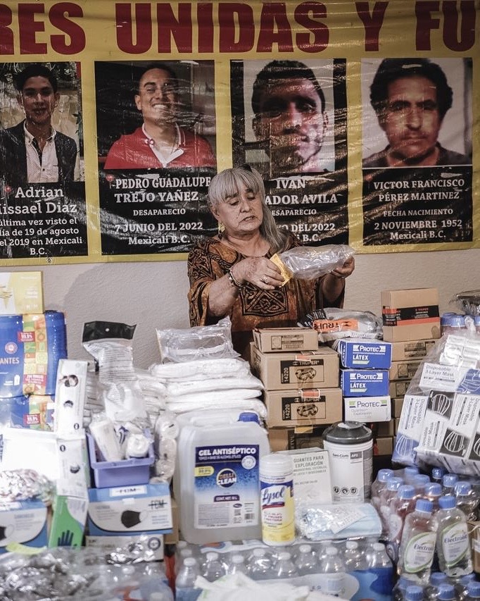 Madres Unidas y Fuertes reúnen agua, uniformes y equipo de protección para apoyar búsquedas en Miguel Alemán