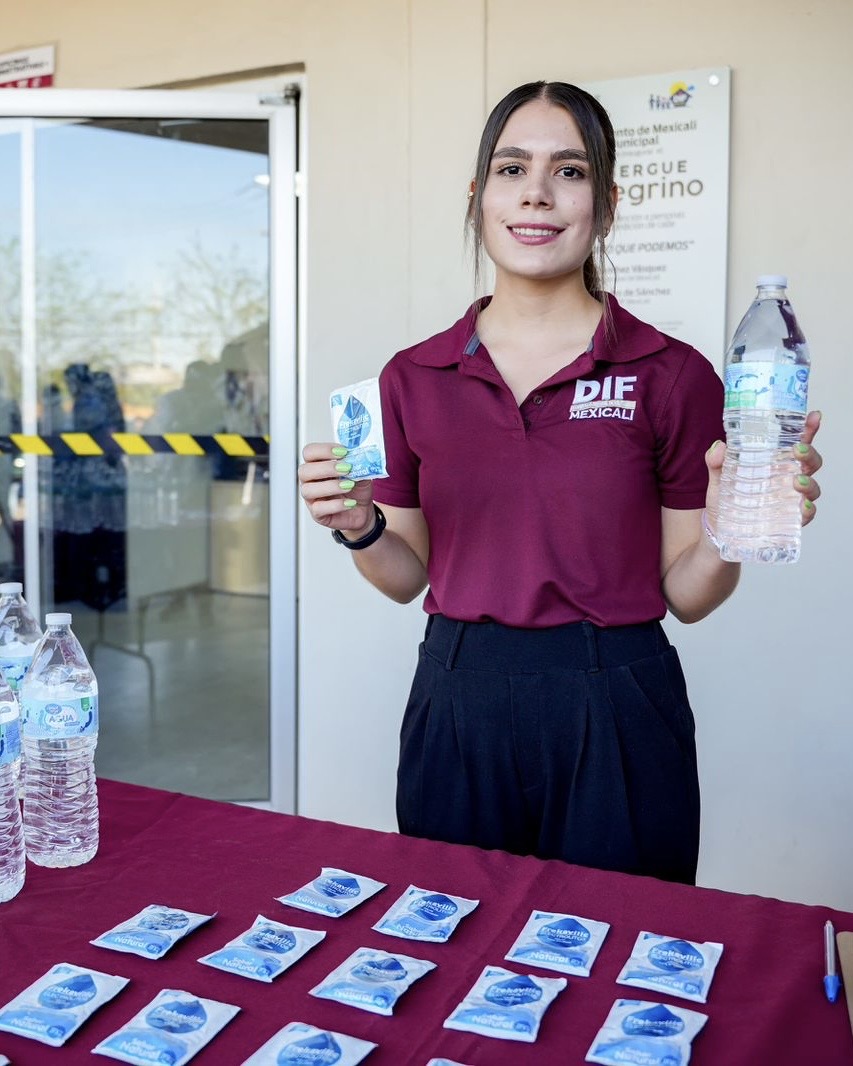 Activan puntos de hidratación y ruta de apoyo ante temperaturas superiores a 40°C en Mexicali