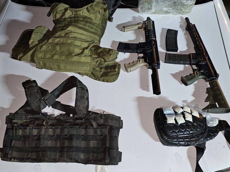 Sentencian solo a la señora Leticia “N” por arsenal y fentanilo donde fueron detenidas cuatro personas en el Valle de Mexicali