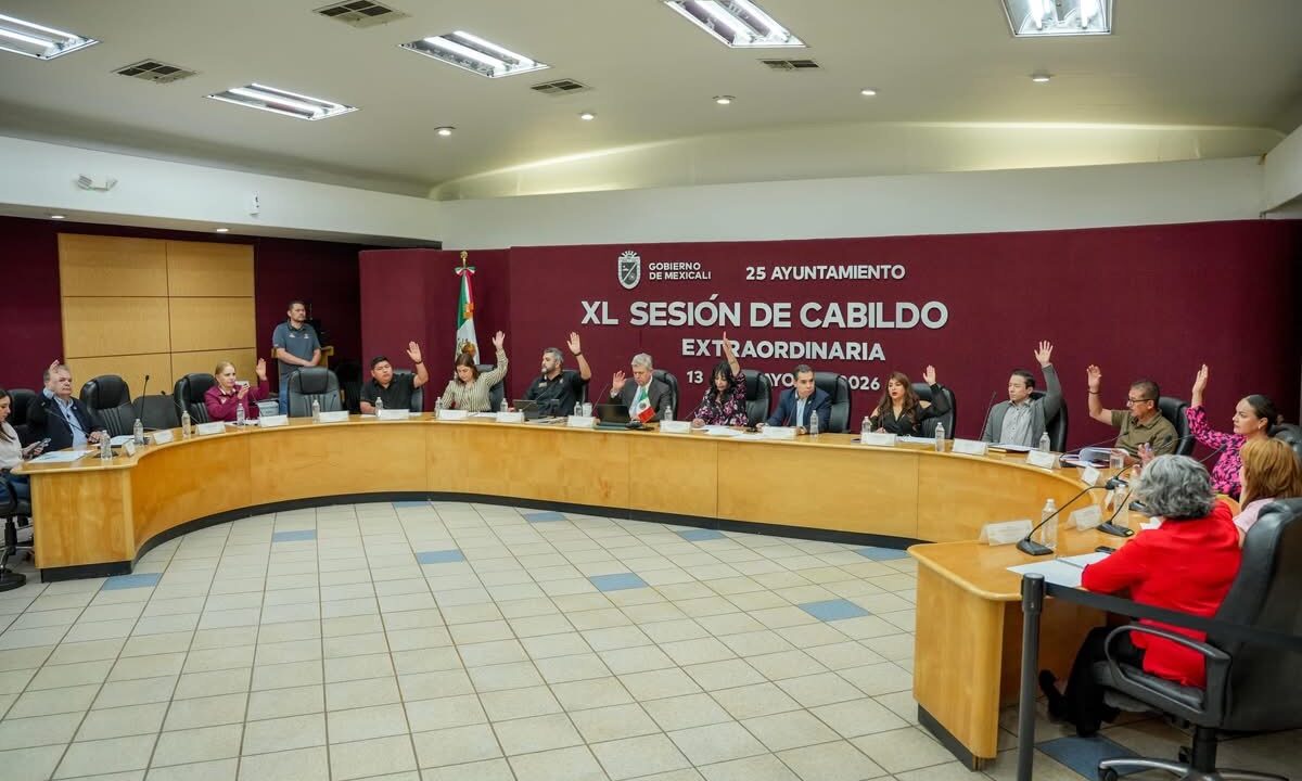 TEJA multa personalmente a alcaldesa y regidores de Mexicali por desacato a resolución judicial