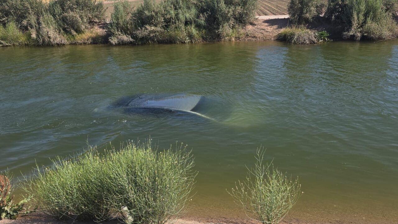 Muere trabajador agrícola “El Bocho”, tras caer con su vehículo al canal Independencia en el Valle de Mexicali