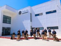 Rinden homenaje a agentes K9 retirados y presentan nueva generación canina en Baja California