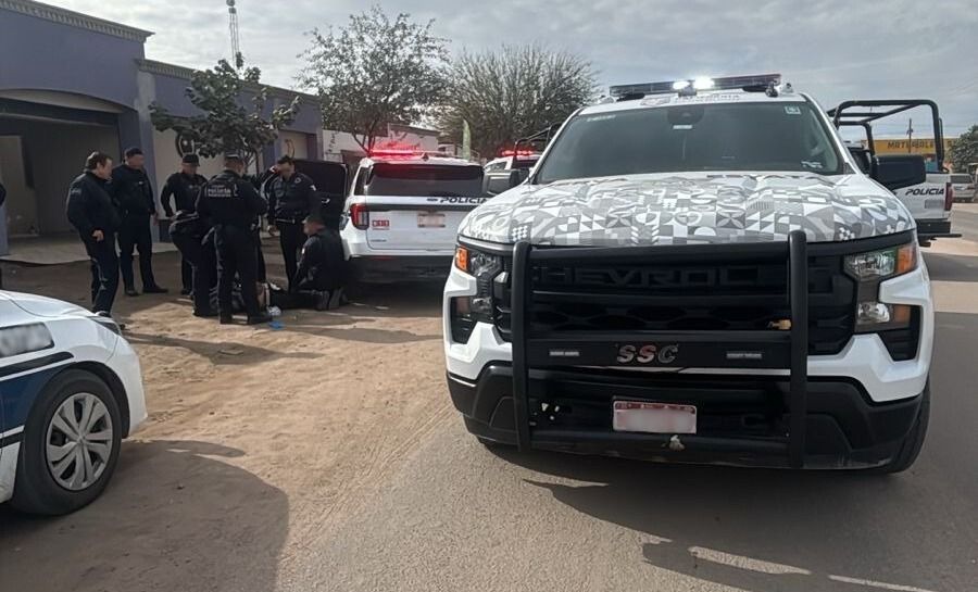Enfrentamiento tras persecución en Valle de Mexicali deja agente de la FESC herido; un presunto delincuente abatido