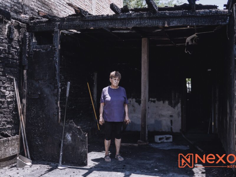 Cuatro décadas de recuerdos reducidas a cenizas; familia pide apoyo para reconstruir su hogar