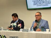 Empresarios atribuyen largas filas en la garita Calexico-Mexicali a nuevos controles aduanales