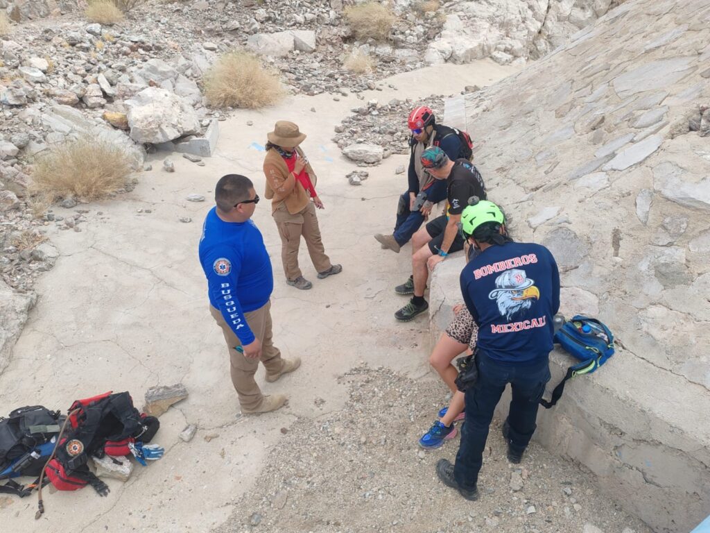 Rescatan a tres excursionistas con síntomas de golpe de calor en el Cerro del Centinela
