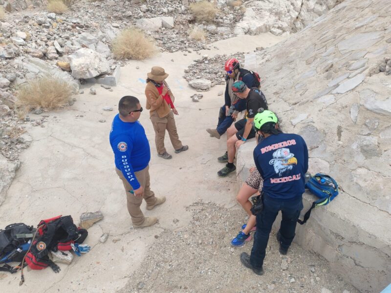 Rescatan a tres excursionistas con síntomas de golpe de calor en el Cerro del Centinela