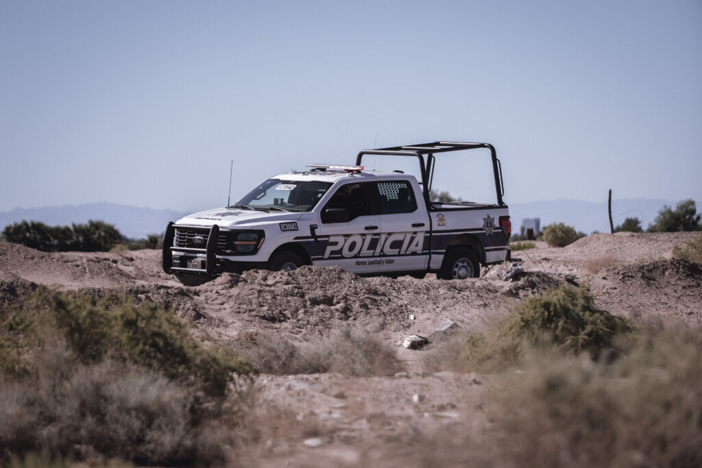 Localizan a mujer sin vida semienterrada en camino de terracería del ejido Jiquilpan