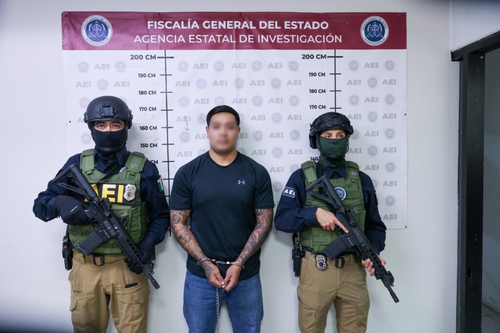 Policía del Grupo de Reacción esperó a su suegra para asesinarla; Fiscalía lo señala como autor del feminicidio