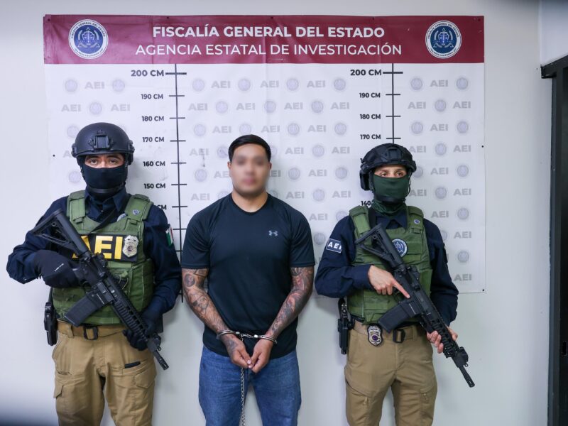 Policía del Grupo de Reacción esperó a su suegra para asesinarla; Fiscalía lo señala como autor del feminicidio