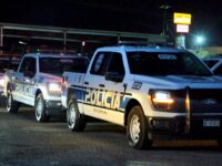 Agente de policía usa fuerza letal para neutralizar a agresor en intervención por violencia familiar