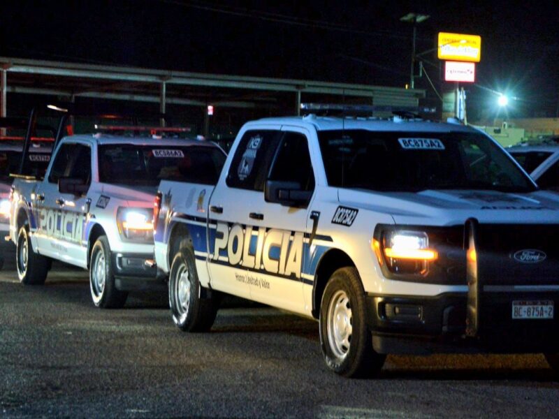 Agente de policía usa fuerza letal para neutralizar a agresor en intervención por violencia familiar