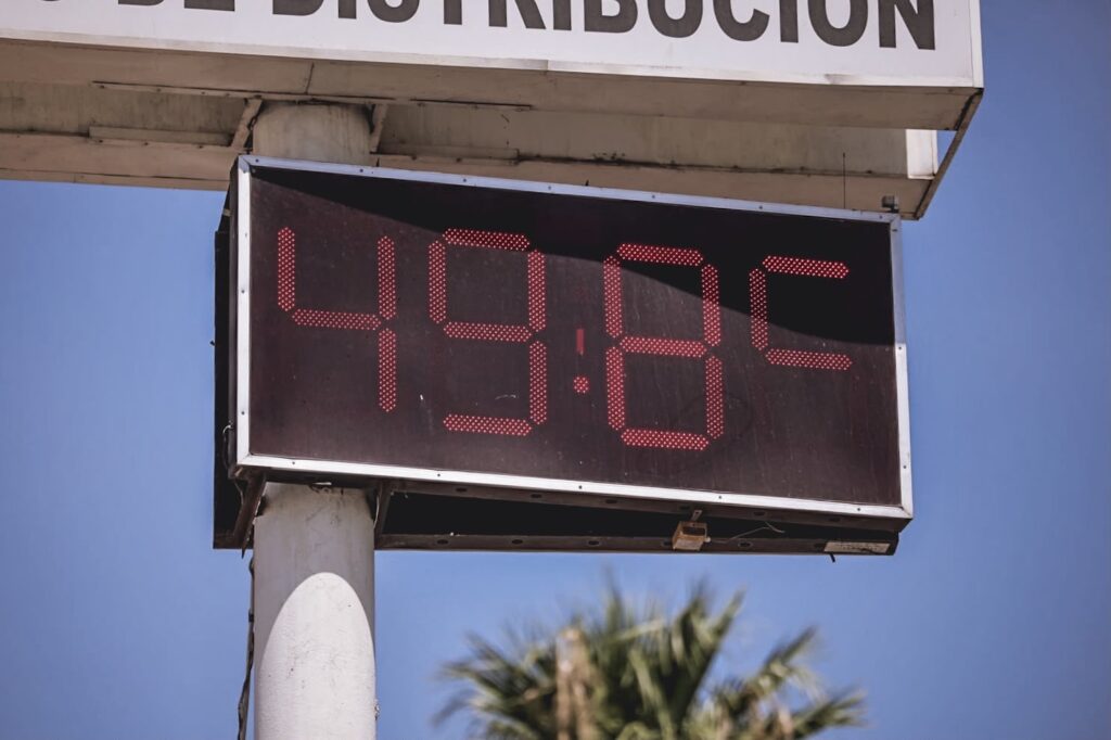 Lanzarán alerta sanitaria por calor extremo en Mexicali; reforzarán puntos de hidratación y protección a trabajadores