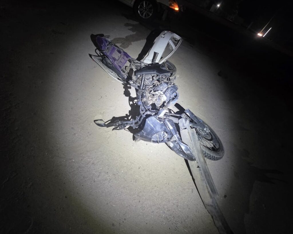 Motociclista muere tras impactarse contra automóvil en la carretera federal 2