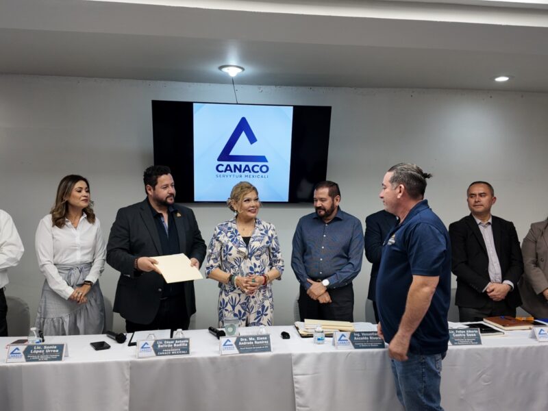 Buscan certificar a mil meseros y guardias para reforzar la seguridad en bares; firman convenio con la Fiscalía Estatal