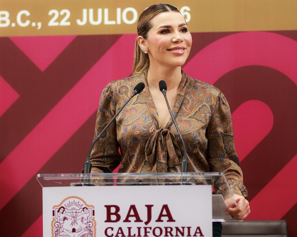 Revelan que Marina del Pilar contrató a exagente del FBI antes de buscar acercamiento con autoridades de EE. UU.