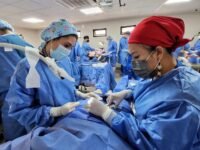 Impulsan control de la paternidad con vasectomía sin bisturí gratuita