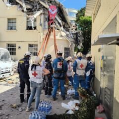 Comunidad colombiana en Mexicali reúne ayuda para damnificados por terremoto en Colombia