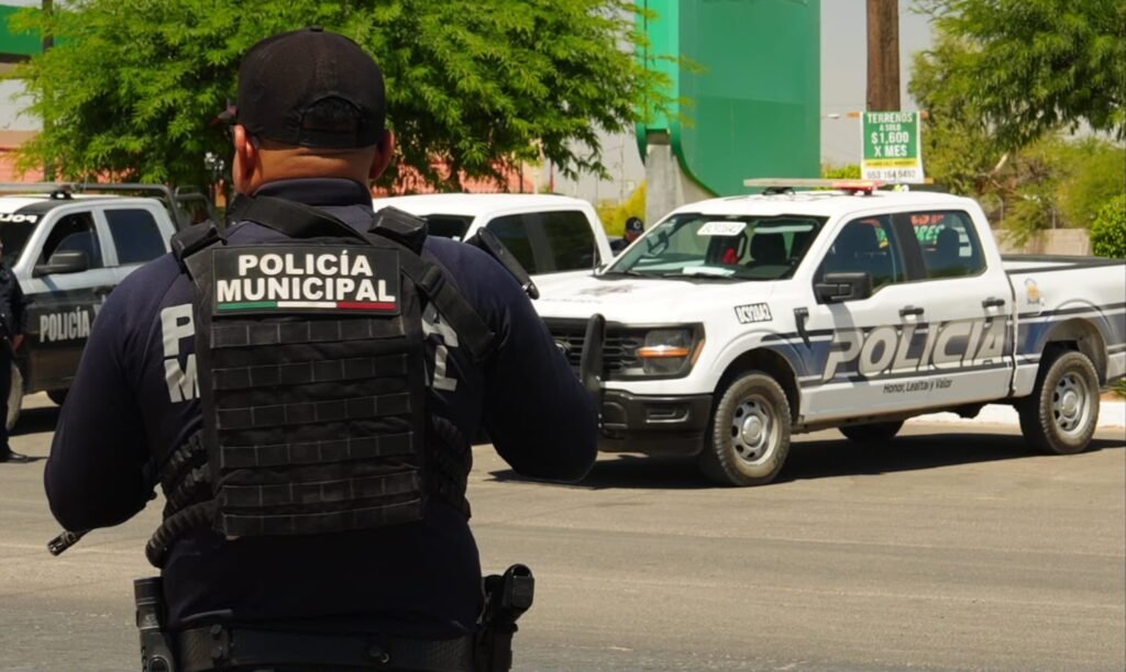 Policías arrastran secuelas del estrés laboral; algunos mueren meses después de jubilarse