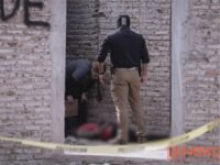 Hallan a hombre asesinado, atado y con bolsa en la cabeza dentro de casa abandonada en Progreso