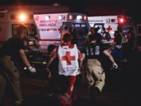Una bala alcanzó a bebé de un año en ataque de sicario contra un hombre en colonia Fundadores; ambos hospitalizados