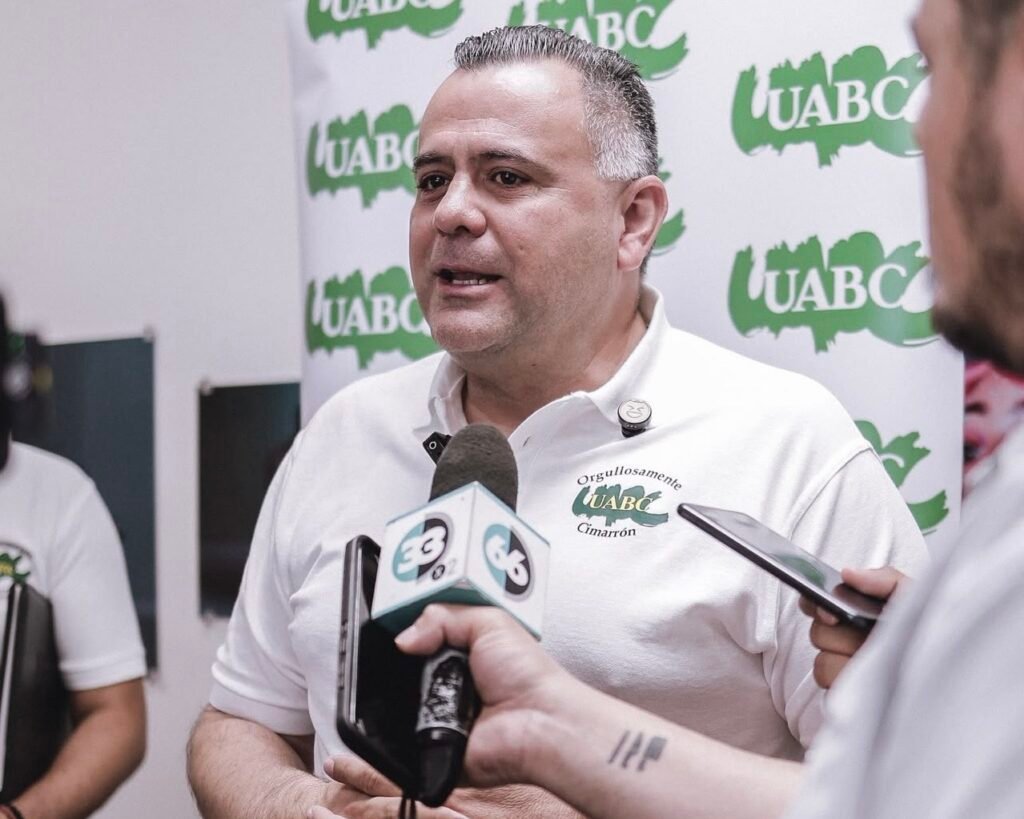 UABC ofrecerá becas y gestionará más unidades de transporte para estudiantes del Valle de Mexicali