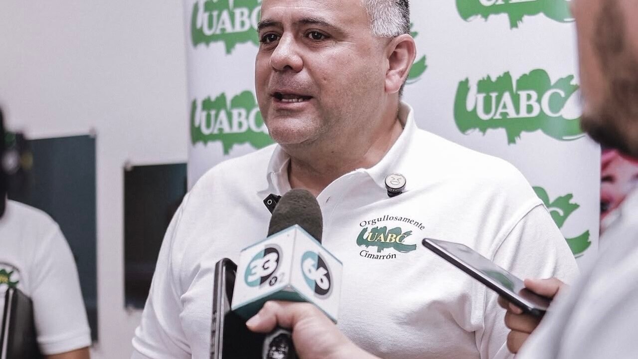 UABC ofrecerá becas y gestionará más unidades de transporte para estudiantes del Valle de Mexicali