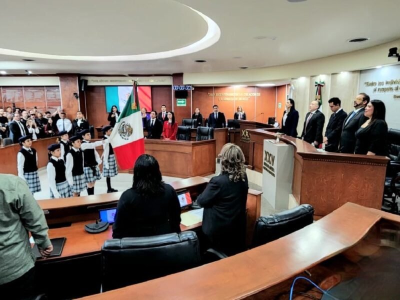Conmemoran en Baja California el Día del Constituyente