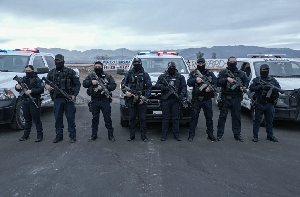 Policías recorren Mexicali con armas largas; se mantiene estado de alerta tras amenaza de EU
