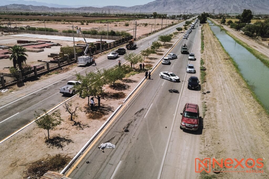 Motociclista muere tras ser arrollado por un tráiler en la carretera Tijuana