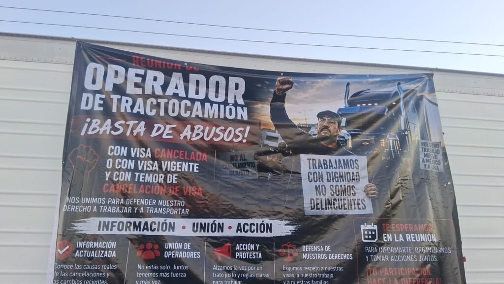 Cierran traileros garita comercial en la Nuevo Mexicali