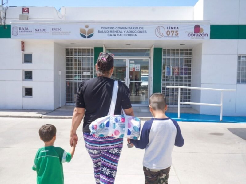 Buscan salud mental gratuita en Baja California ante costos de terapia y semanas de espera para recibir atención