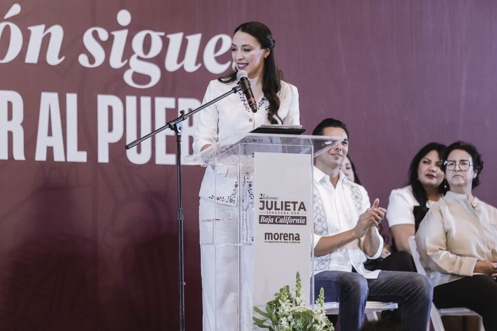 Morena y PAN confrontan posturas tras orden de retirar propaganda de Julieta Ramírez