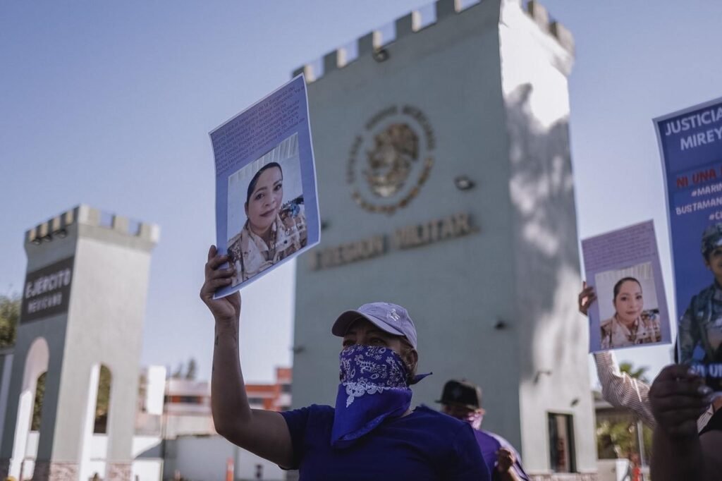 Exigen justicia por Bertha Mireya y cuestionan investigación tras feminicidio dentro de cuartel militar