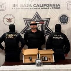 Detienen en Tecate a ruso buscado por Interpol que fingía ser agente de la CIA y portaba una granada