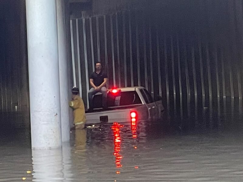 Inundaciones dejan 14 personas rescatadas en vialidades y viviendas tras paso de tormenta “Rachel”