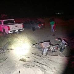 Tragedia en Los Algodones; dos adolescentes de 15 años mueren tras violento choque en carretera, responsable prófugo es identificado por comunidad