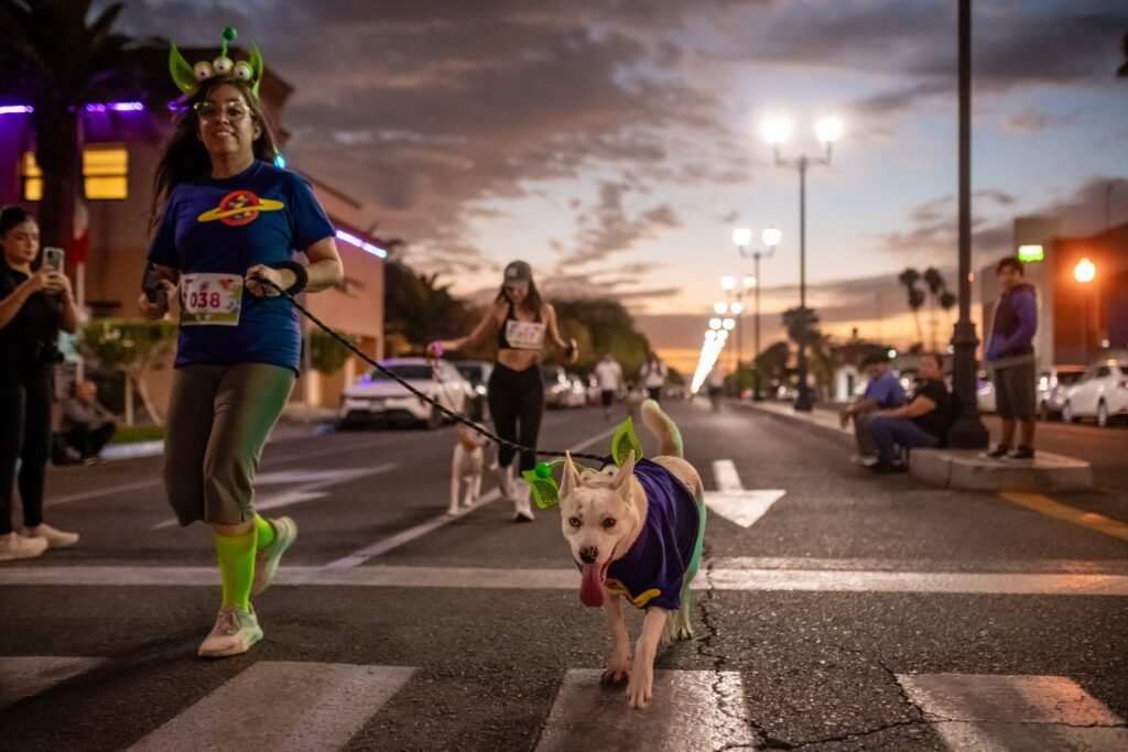 “Corriendo con Mily” reúne 402 kilos de alimento para animales afectados por Rachel en Ensenada