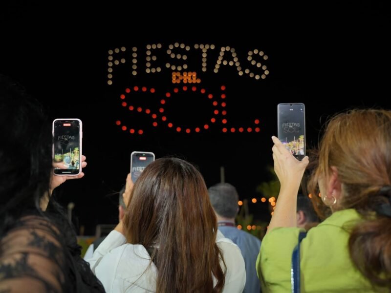 Fiestas del Sol buscan remontar baja asistencia, pero lluvias de Rachel amenazan con agravar el desplome de visitantes