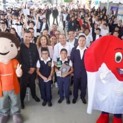 Inicia vacunación contra influenza, COVID-19 y neumococo en Baja California; aplicarán 1.4 millones de dosis gratuitas