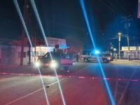 Disparo accidental dentro de vehículo acaba con la vida de su pareja, mujer es detenida